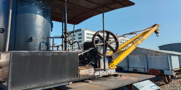 Ferrocarril, Ciudadela