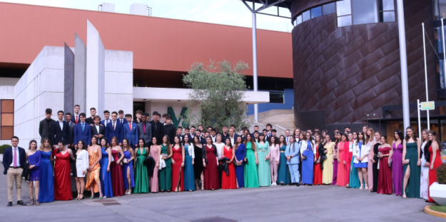 Graduación 2 815×407